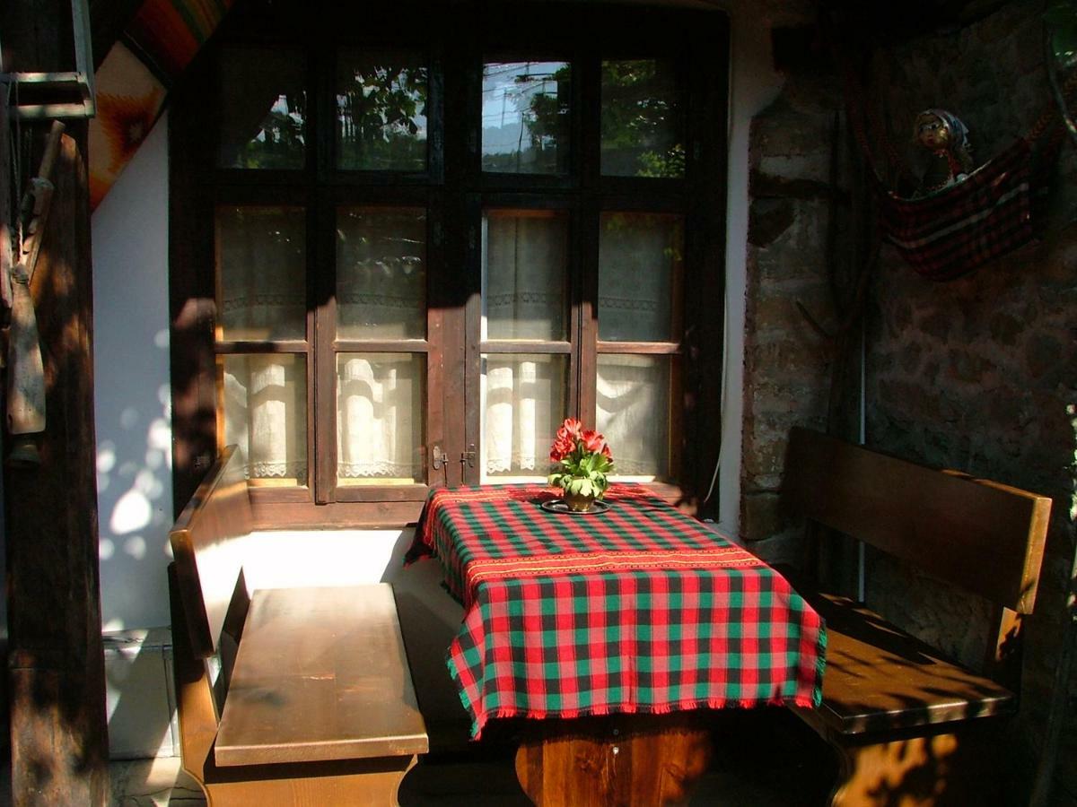 The Tinkov House In Ловеч Екстериор снимка