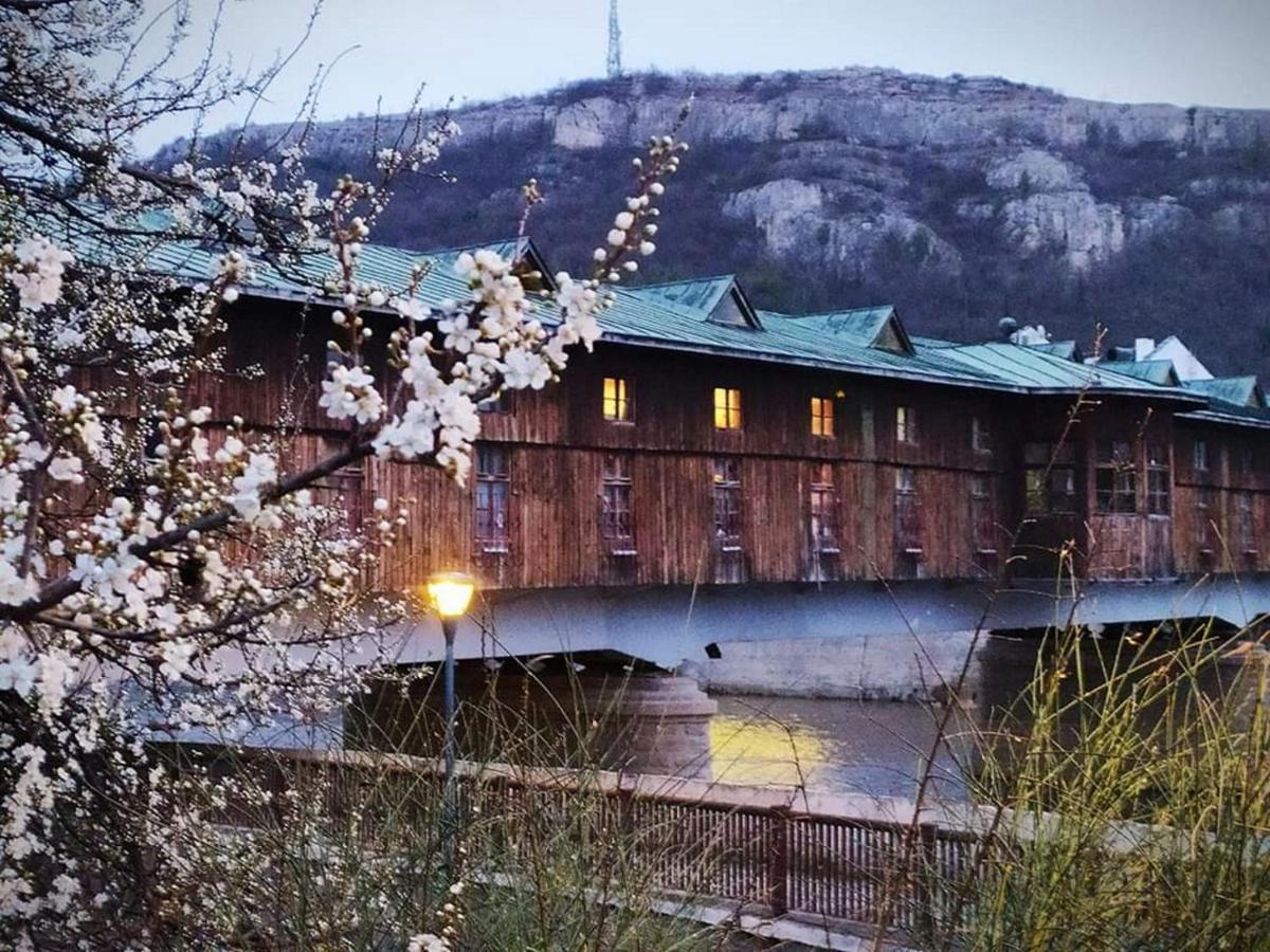 The Tinkov House In Ловеч Екстериор снимка