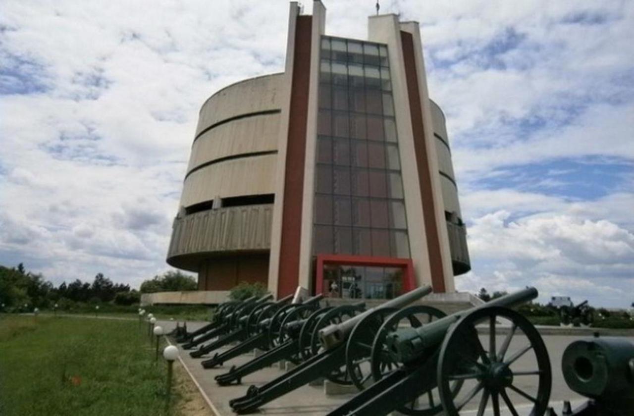 The Tinkov House In Ловеч Екстериор снимка